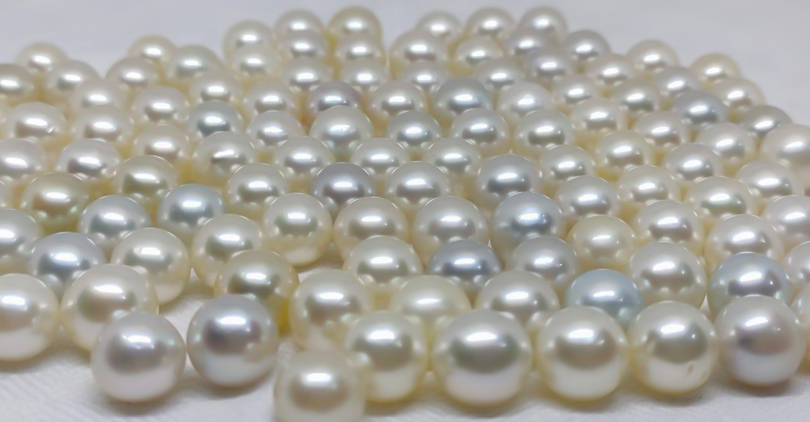 Sea Pearls